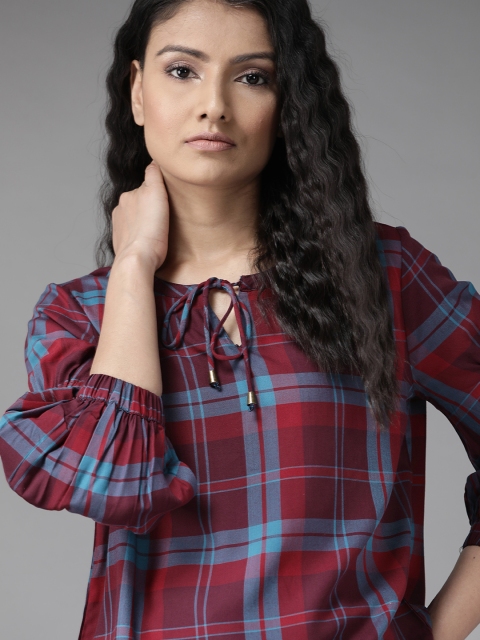 

The Roadster Lifestyle Co Sustainable ECOVERO Women Maroon & Blue Checked Top