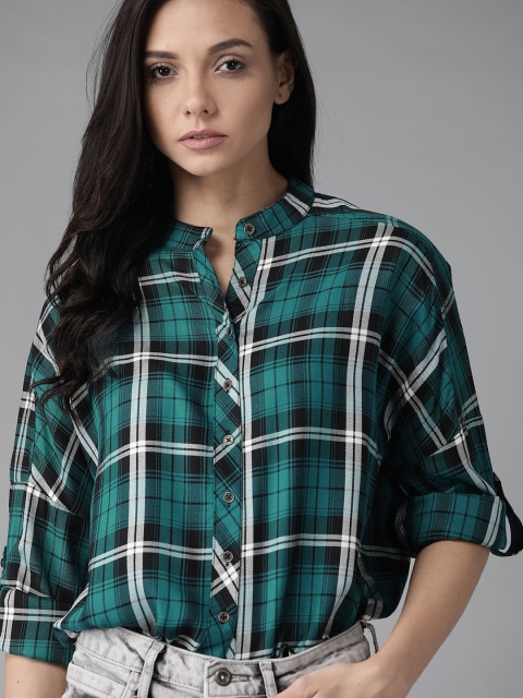 

The Roadster Lifestyle Co Women Blue & White Boxy Fit Checked Casual Shirt
