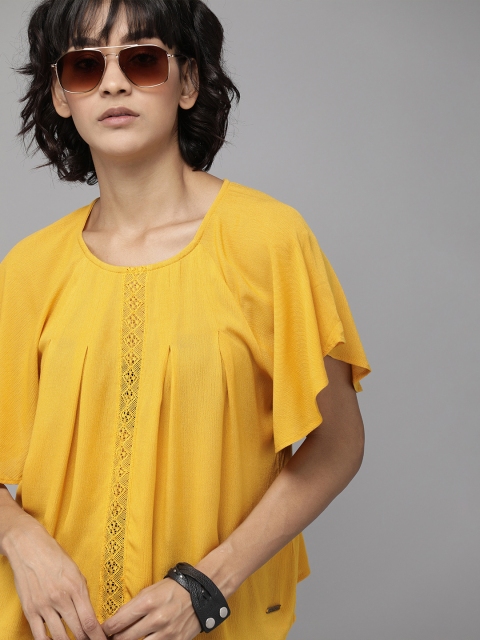 

Roadster Women Yellow Solid Top