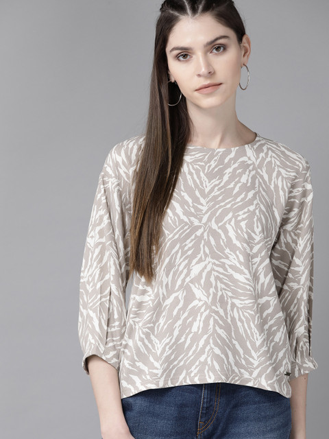 

Roadster Women Taupe & White Printed Top