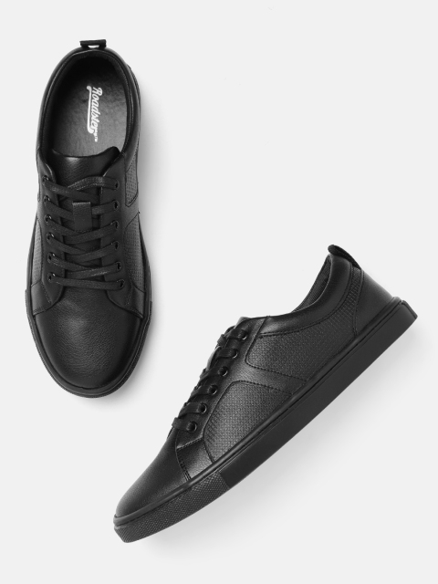 

Roadster Men Black Solid Sneakers with Textured Detail