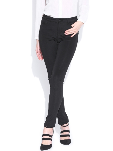 

Vero Moda Black Slim Casual Trousers