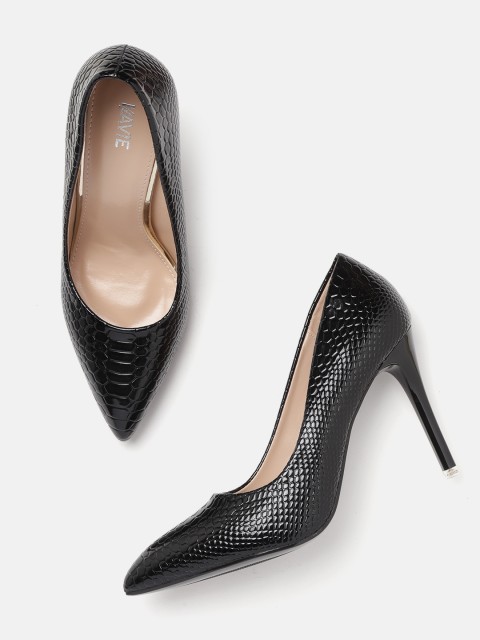 

Lavie Women Black Snakeskin Textured Pumps