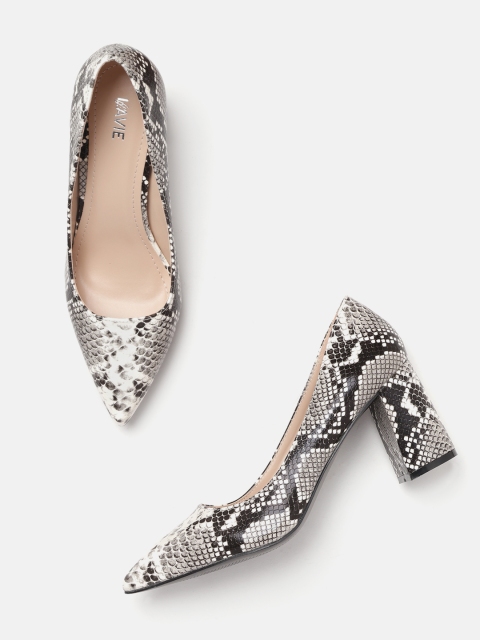 

Lavie Women White & Black Snakeskin Textured Pumps