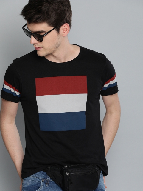 

HERE&NOW Men Black Printed Round Neck T-shirt