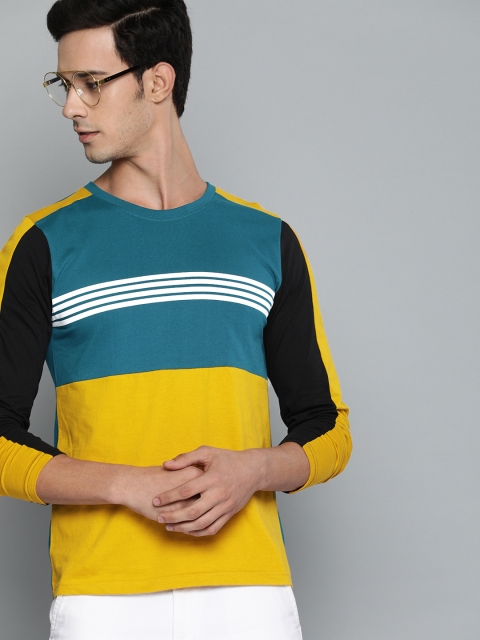 

HERE&NOW Men Yellow & Blue Colourblocked Round Neck T-shirt
