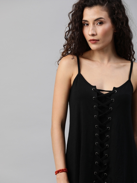 

The Roadster Lifestyle Co Women Black Solid Sustainable Top