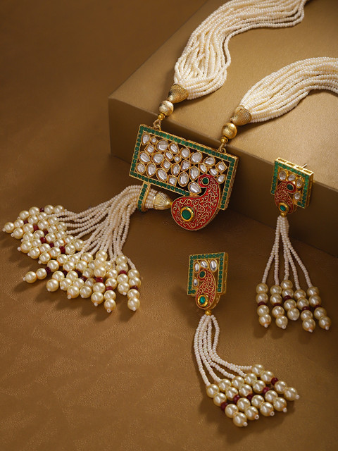 

Melani Borsa Off-White & Red Gold-Plated Kundan-Studded & Beaded Handcrafted Jewellery Set