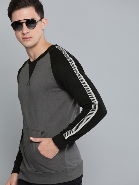 

Difference of Opinion Men Charcoal Grey & Black Solid Sweatshirt