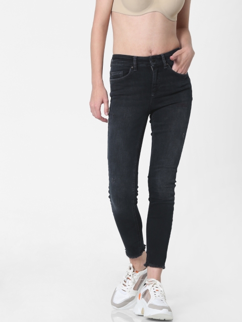 

ONLY Women Black Skinny Fit Mid-Rise Low Distress Stretchable Cropped Jeans