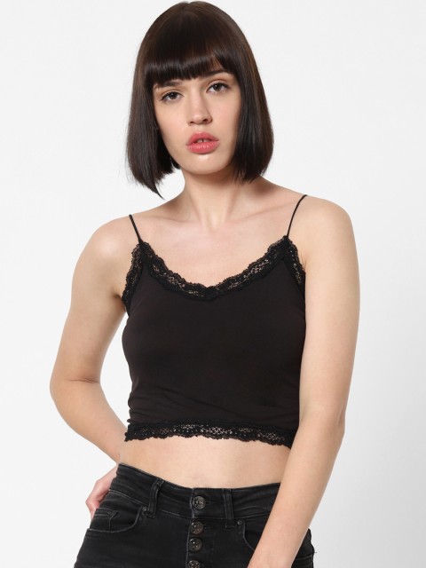 

ONLY Women Black Solid Crop Top