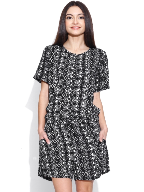 

Loco En Cabeza Black Printed Playsuit