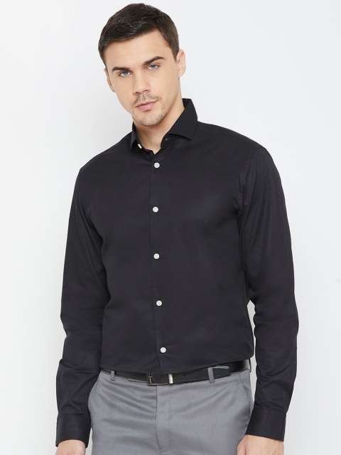 

SELECTED Men Black Regular Fit Solid Knitted Formal Shirt