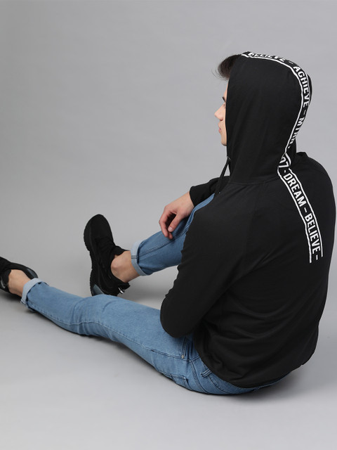 

Metronaut Men Black Solid Hooded Sweatshirt