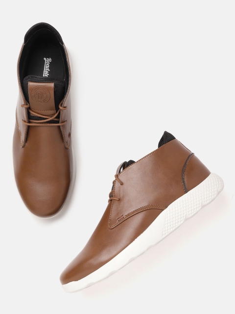 

Roadster Men Tan Brown Derbys