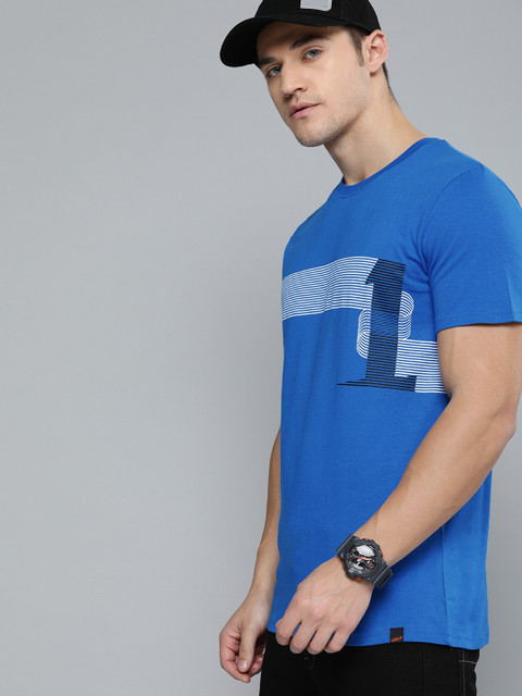 

SINGLE Men Blue Solid Round Neck T-shirt With Printed Detail