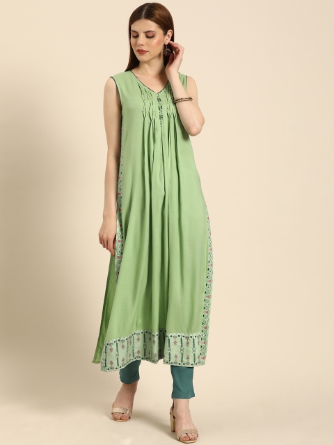 

IMARA Women Green Solid Kurta with Trousers