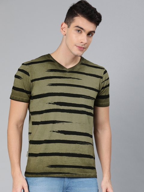 

Metronaut Men Olive Green & Black Dyed V-Neck T-shirt With Printed Detailing