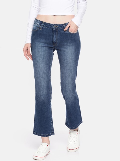 

Pepe Jeans Women Blue Eliana Flared Low-Rise Clean Look Stretchable Cropped Jeans