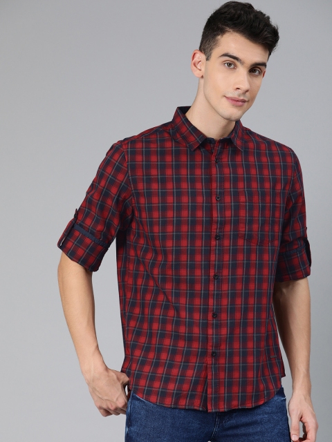 

Metronaut Men Red & Blue Regular Fit Checked Casual Shirt