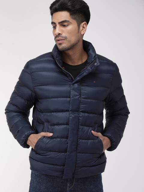 

Tommy Hilfiger Men Navy Solid Insulator Puffer Jacket, Navy blue