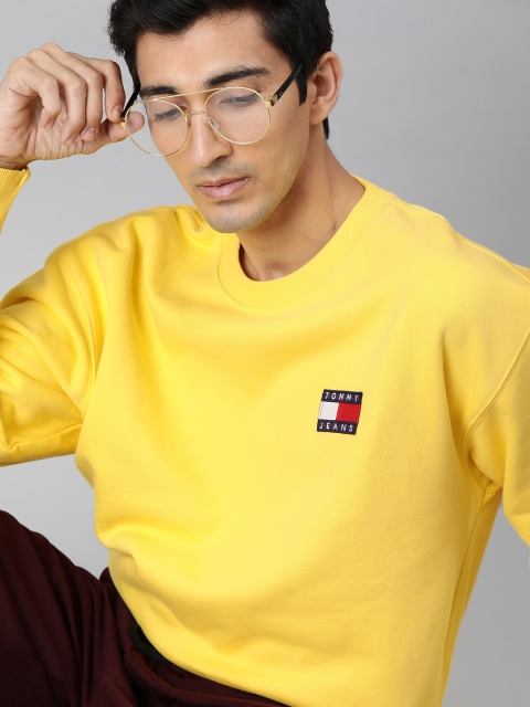 

Tommy Hilfiger Men Yellow Solid Sweatshirt