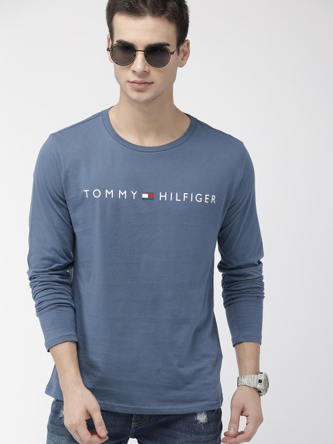 

Tommy Hilfiger Men Blue Solid Round Neck T-shirt