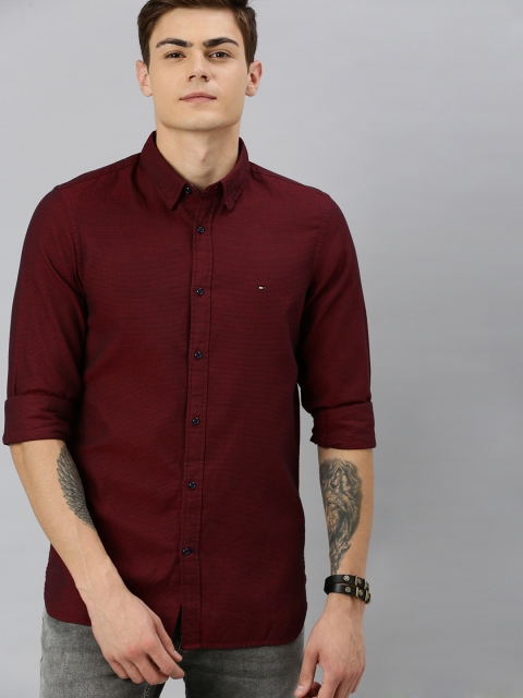 

Tommy Hilfiger Men Red Slim Fit Self Design Casual Shirt