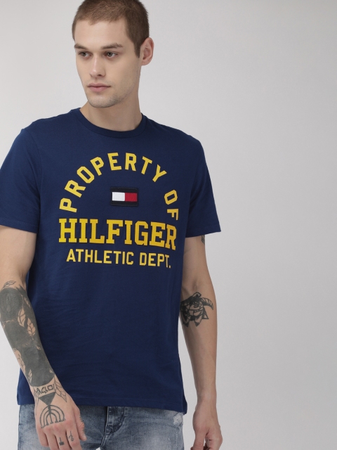 

Tommy Hilfiger Men Navy Blue Printed Round Neck T-shirt