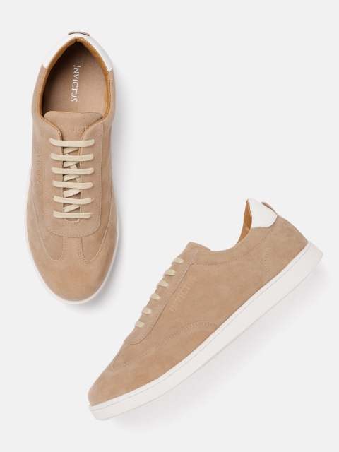 

INVICTUS Men Beige Solid Leather Sneakers