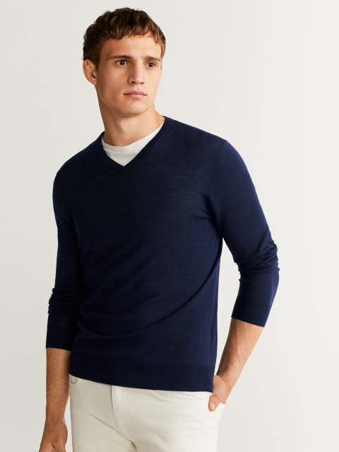 

MANGO MAN Men Navy Blue Solid Pullover Sweater