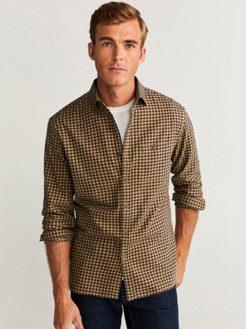 

MANGO MAN Men Mustard Yellow & Navy Blue Slim Fit Checked Casual Shirt