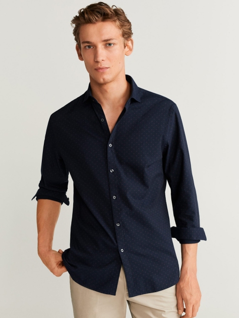 

MANGO MAN Men Navy Blue & Pink Slim Fit Printed Casual Shirt