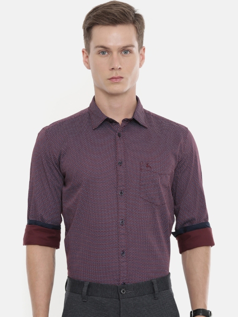 

Parx Men Maroon & Blue Slim Fit Printed Smart Casual Shirt