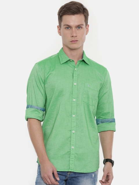 

Parx Men Green Slim Fit Solid Casual Shirt
