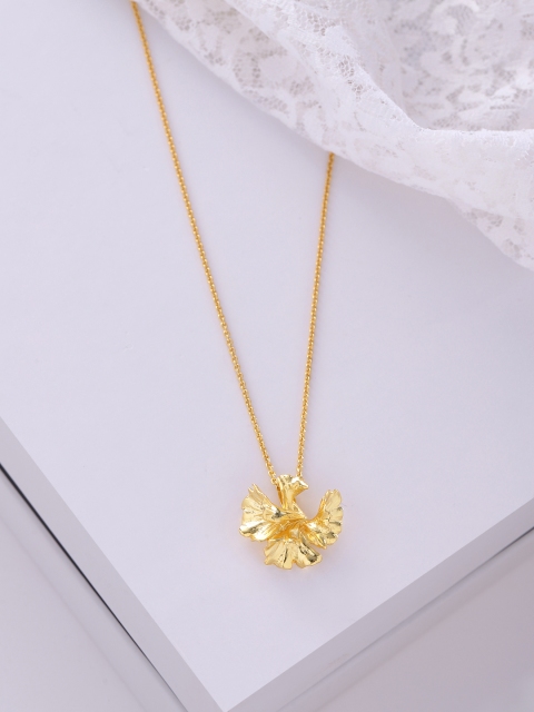 

Priyaasi Women Gold-Plated Handcrafted Floral Shaped Pendant With Chain