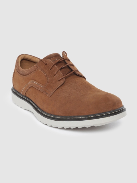 

Unstructured by Clarks Men Brown Nubuck Derbys