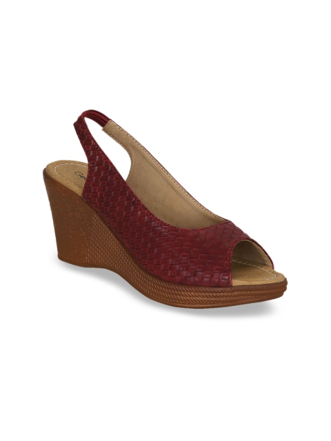 

Get Glamr Women Maroon Woven Design Wedges