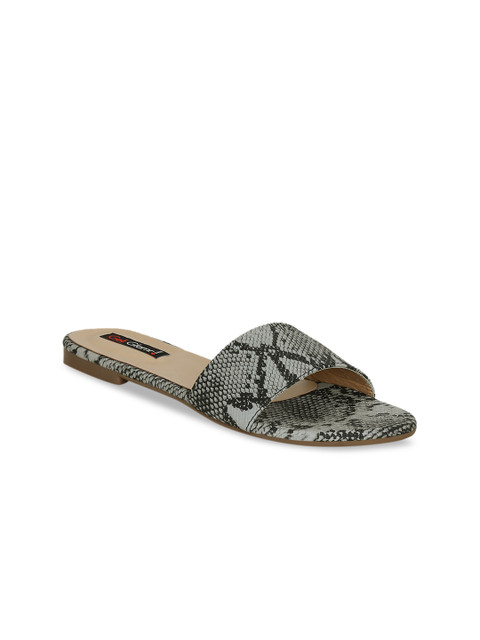 

Get Glamr Women Grey Printed Open Toe Flats