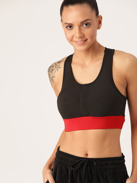 

DressBerry Black Solid Underwired Lightly Padded Sports Bra 27910
