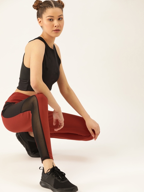 

DressBerry Women Rust Red & Black Solid Tights