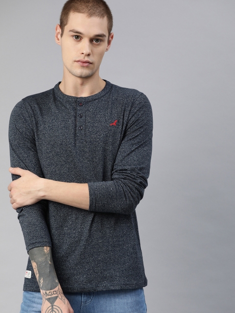 

American Crew Men Black Melange Solid Henley Neck T-shirt