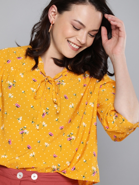 

Mast & Harbour Women Mustard Yellow & White Printed Boxy Top with Gatherers