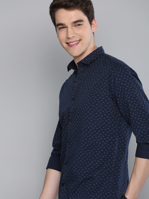 

Mast & Harbour Men Navy Blue Printed Regular Fit Casual Shirt