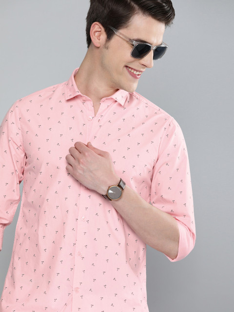 

Mast & Harbour Men Pink & Black Regular Fit Printed Casual Shirt