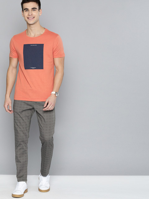 

Mast & Harbour Men Grey Regular Fit Checked Regular Trousers