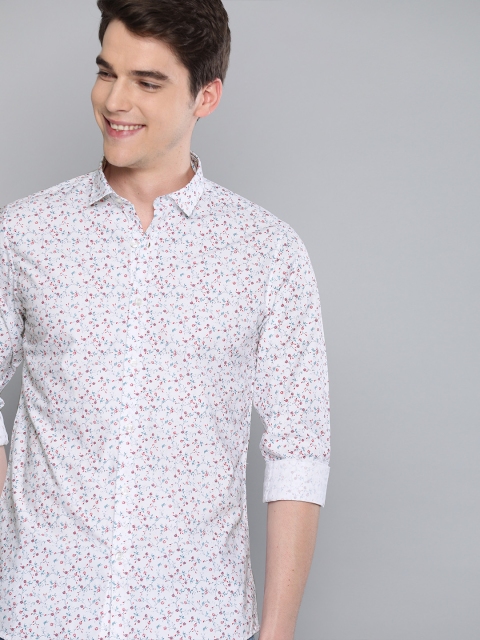 

Mast & Harbour Men White & Red Regular Fit Printed Casual Shirt
