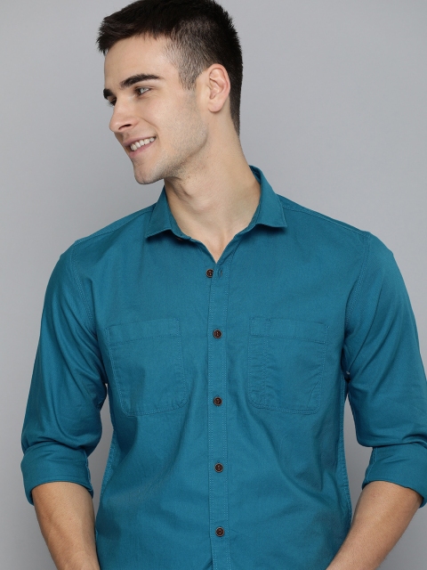 

Mast & Harbour Men Teal Blue Regular Fit Solid Casual Shirt