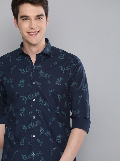

Mast & Harbour Men Navy Blue Printed Regular Fit Casual Shirt
