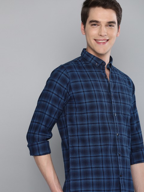 

Mast & Harbour Men Navy Blue Regular Fit Checked Casual Shirt